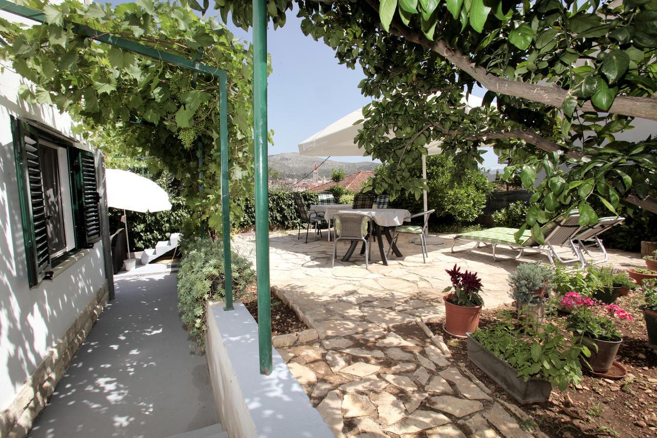 Apartment Eva Trogir Exteriér fotografie